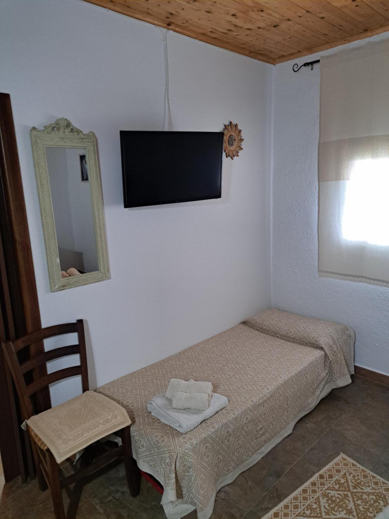 Casa Toloi Lägenhet Dorgali Exteriör bild